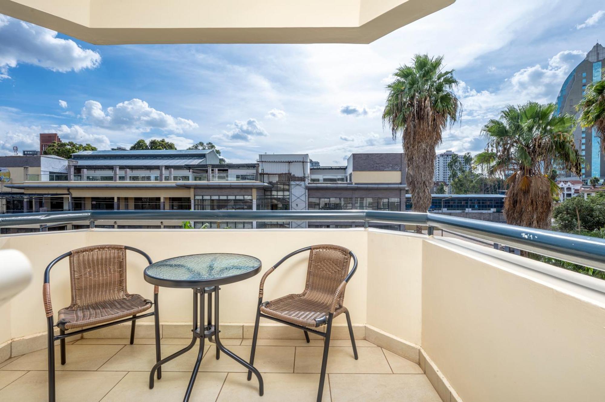 Roma Court Serviced Apartments Nairobi Exterior foto